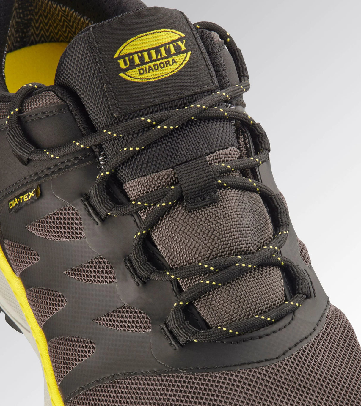 SCARPA DIADORA FREEDOM BASSA O6 SR
