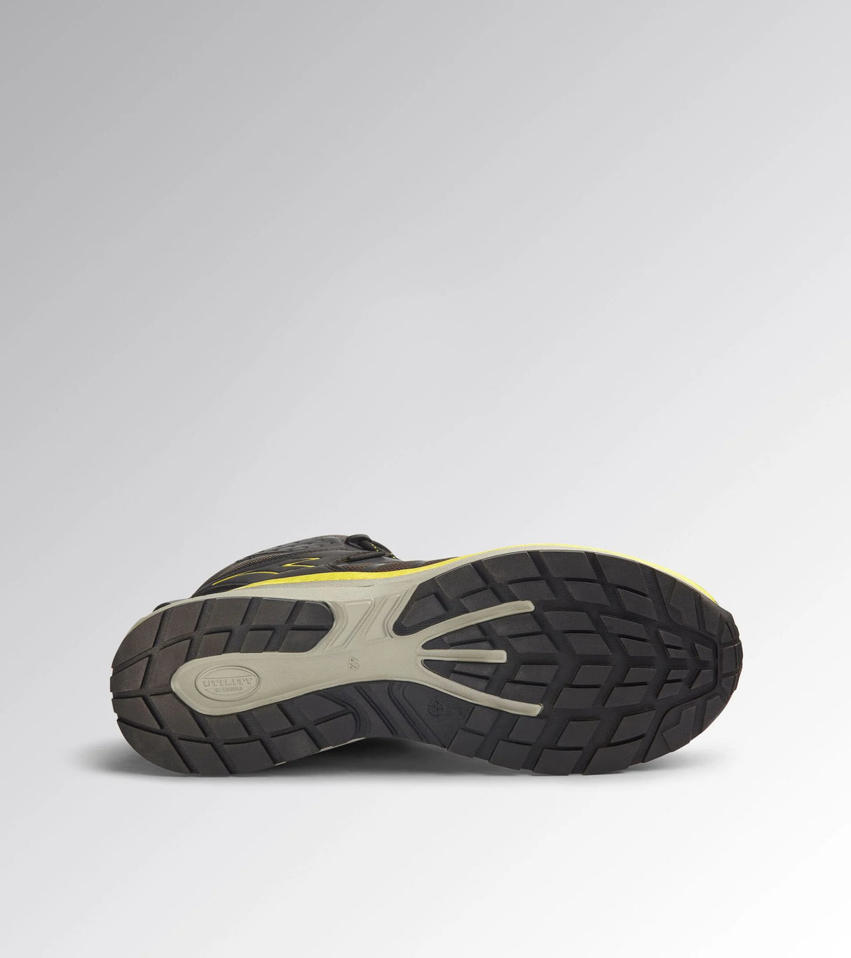 SCARPA DIADORA FREEDOM MID O6 SR