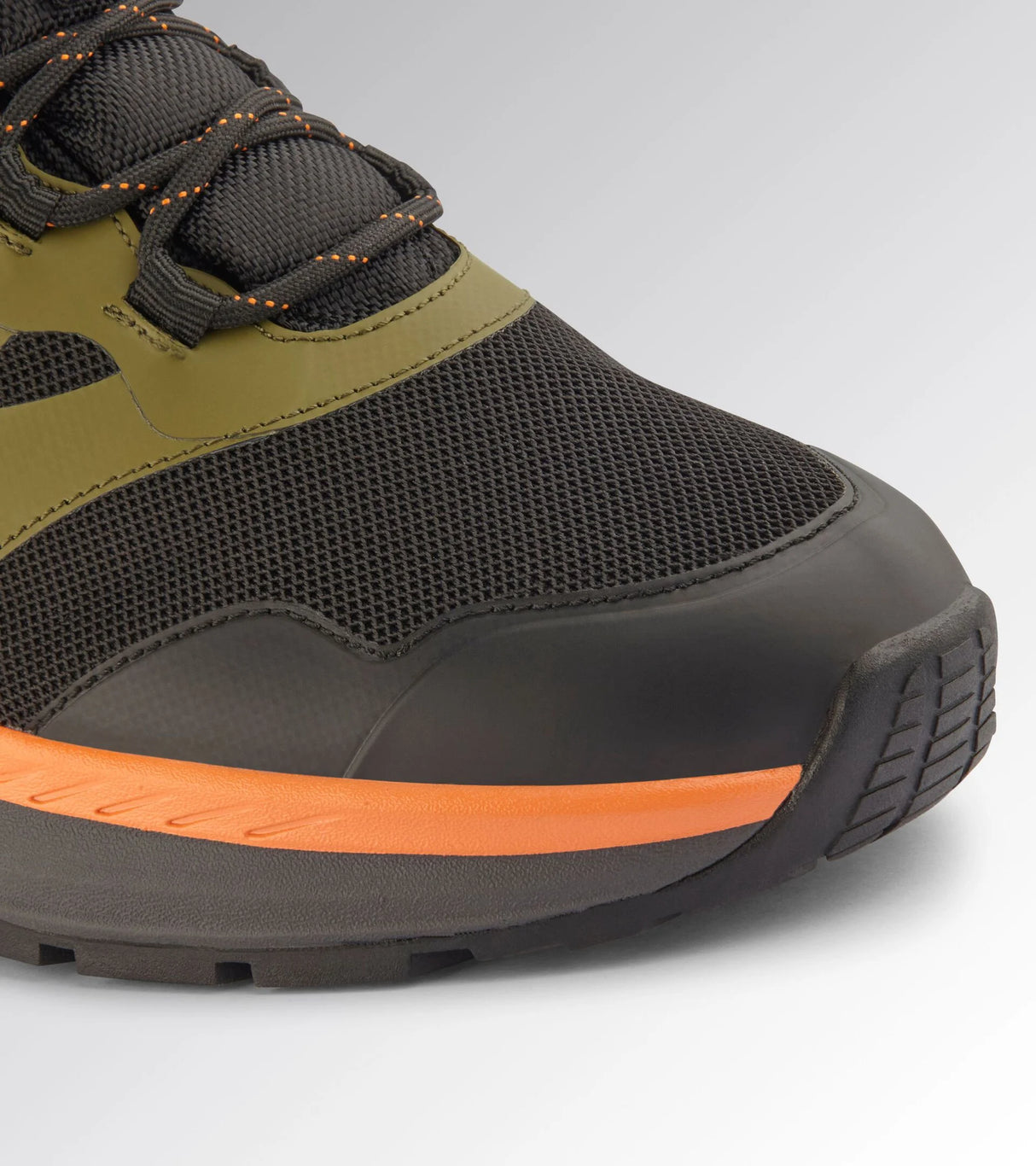 SCARPA DIADORA FREEDOM MID O6 SR